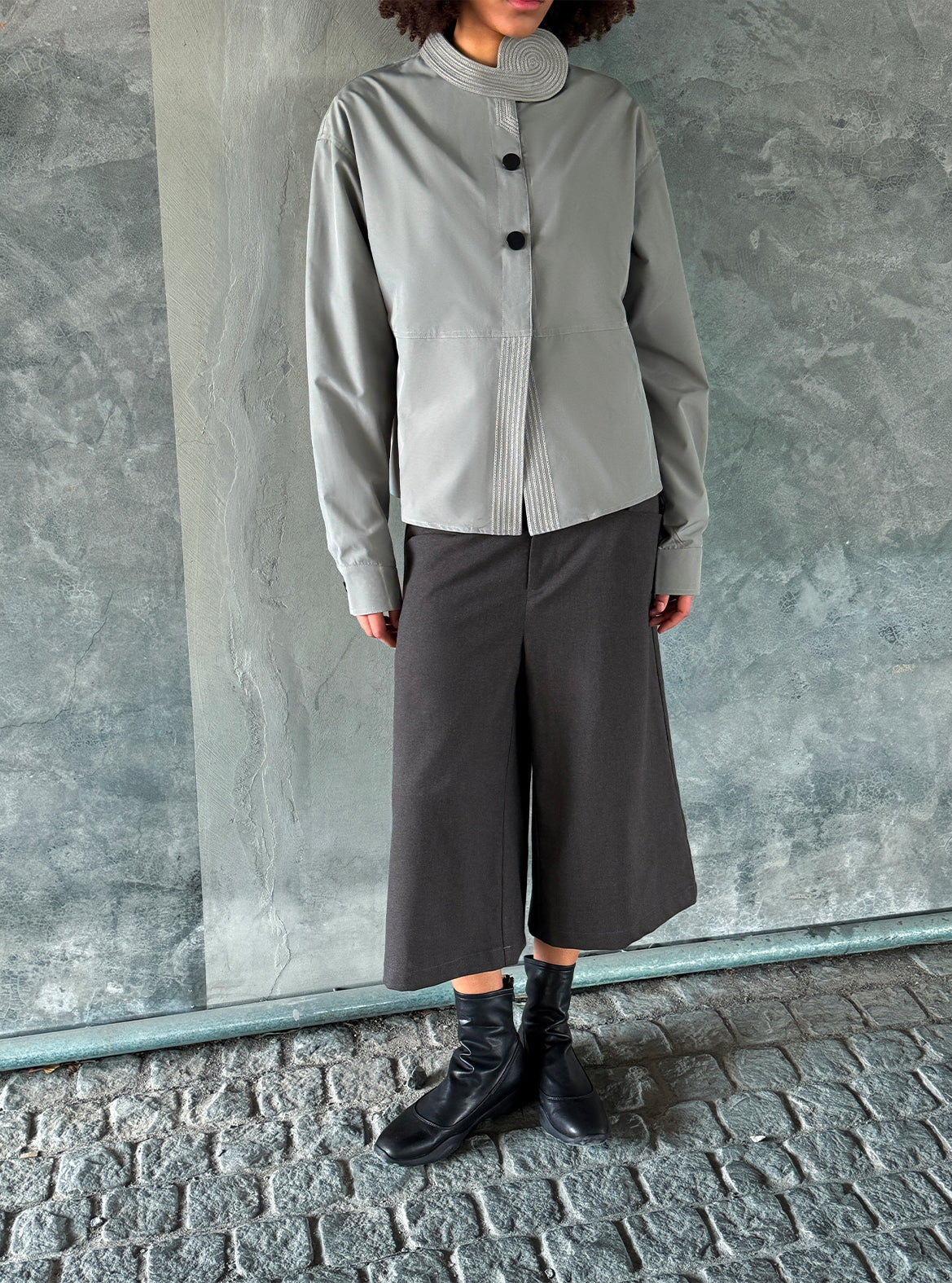 Sheer Mid-Length Trouser